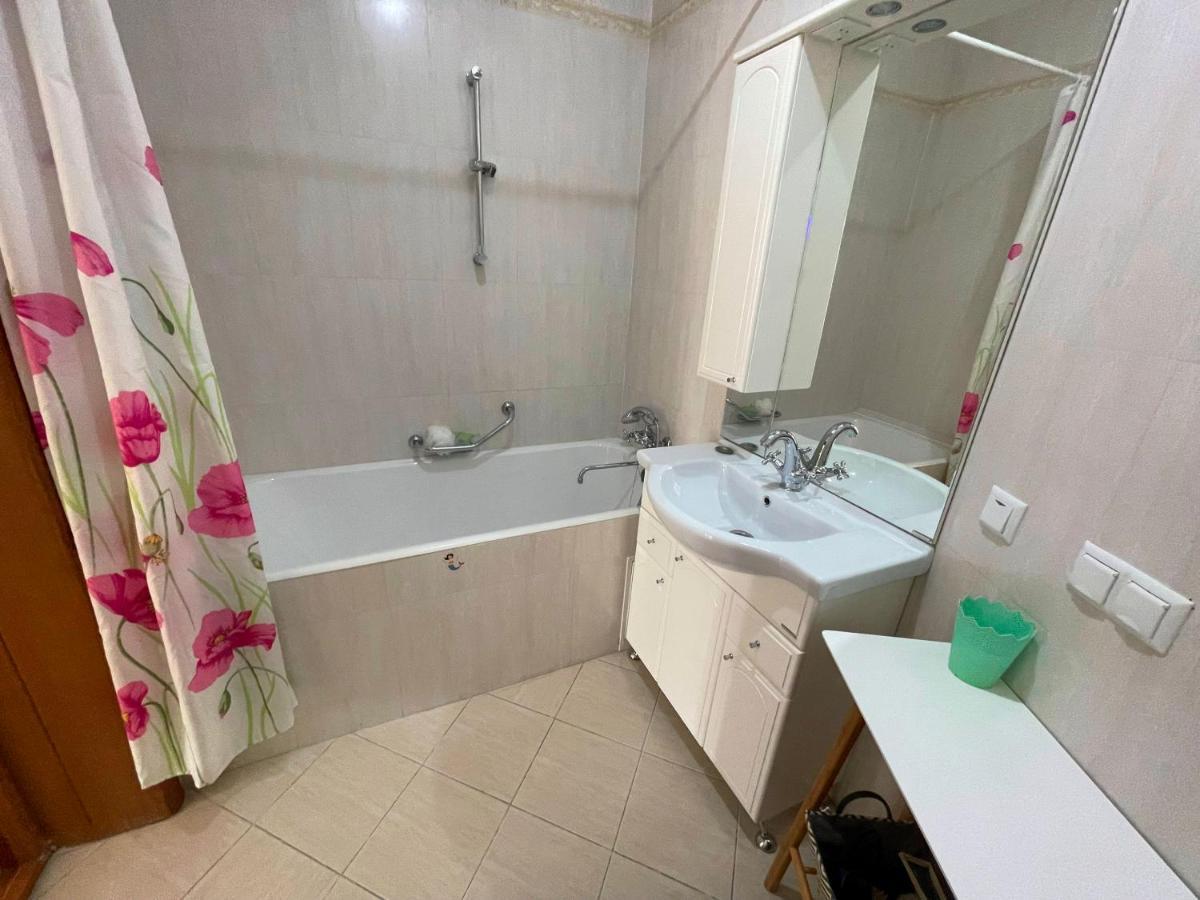 Vita Home Almaty Esterno foto