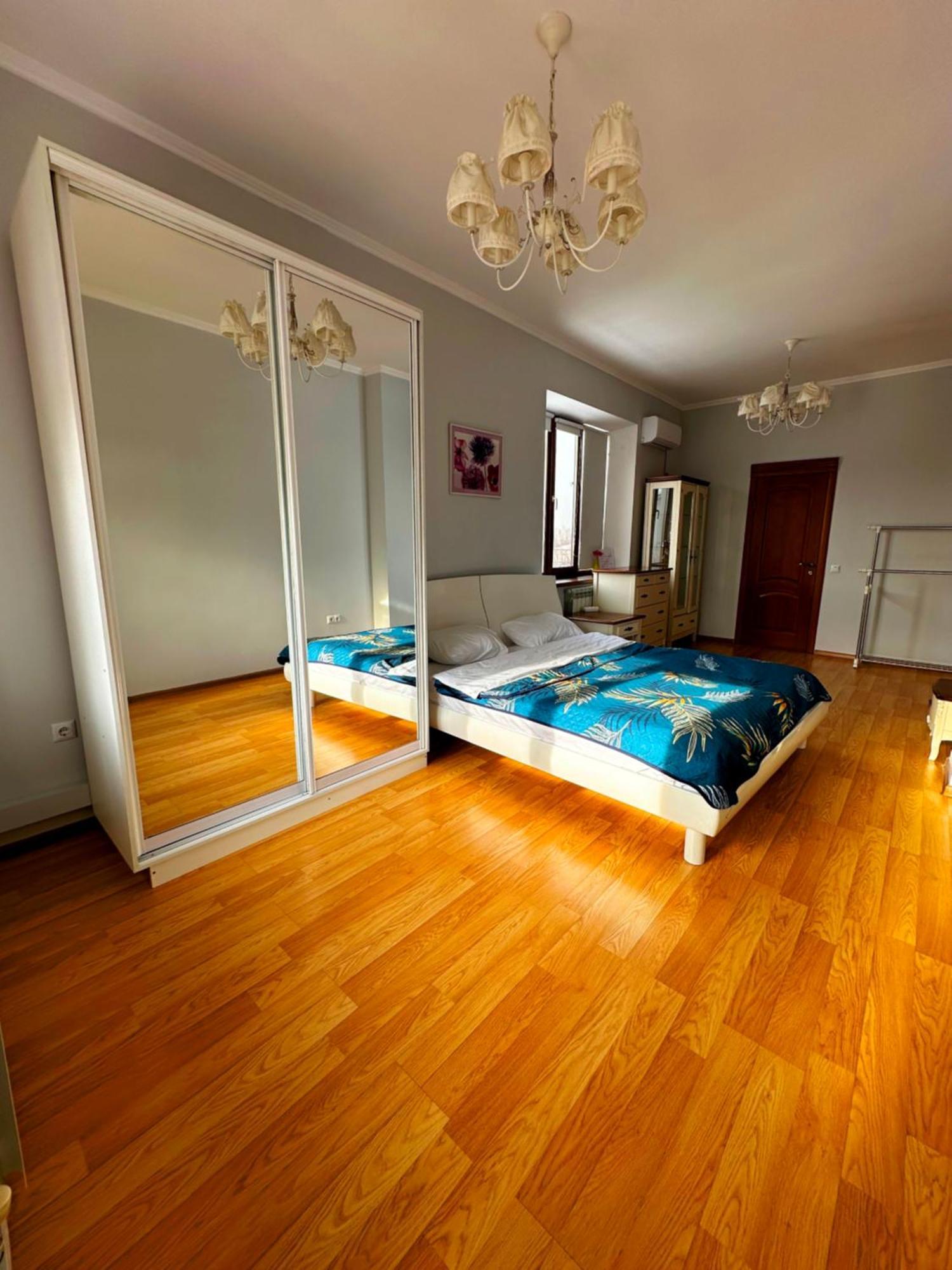 Vita Home Almaty Esterno foto