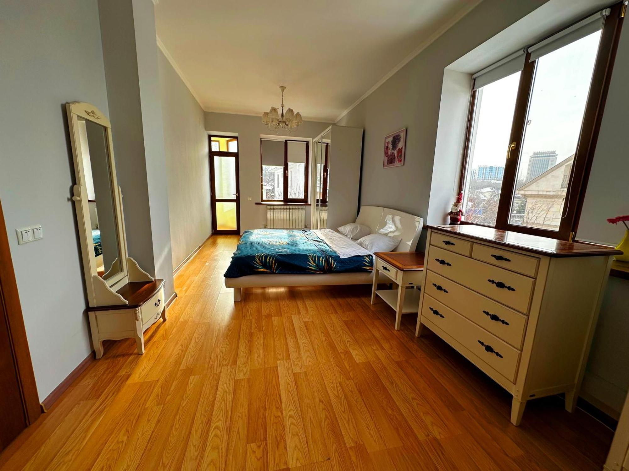Vita Home Almaty Esterno foto