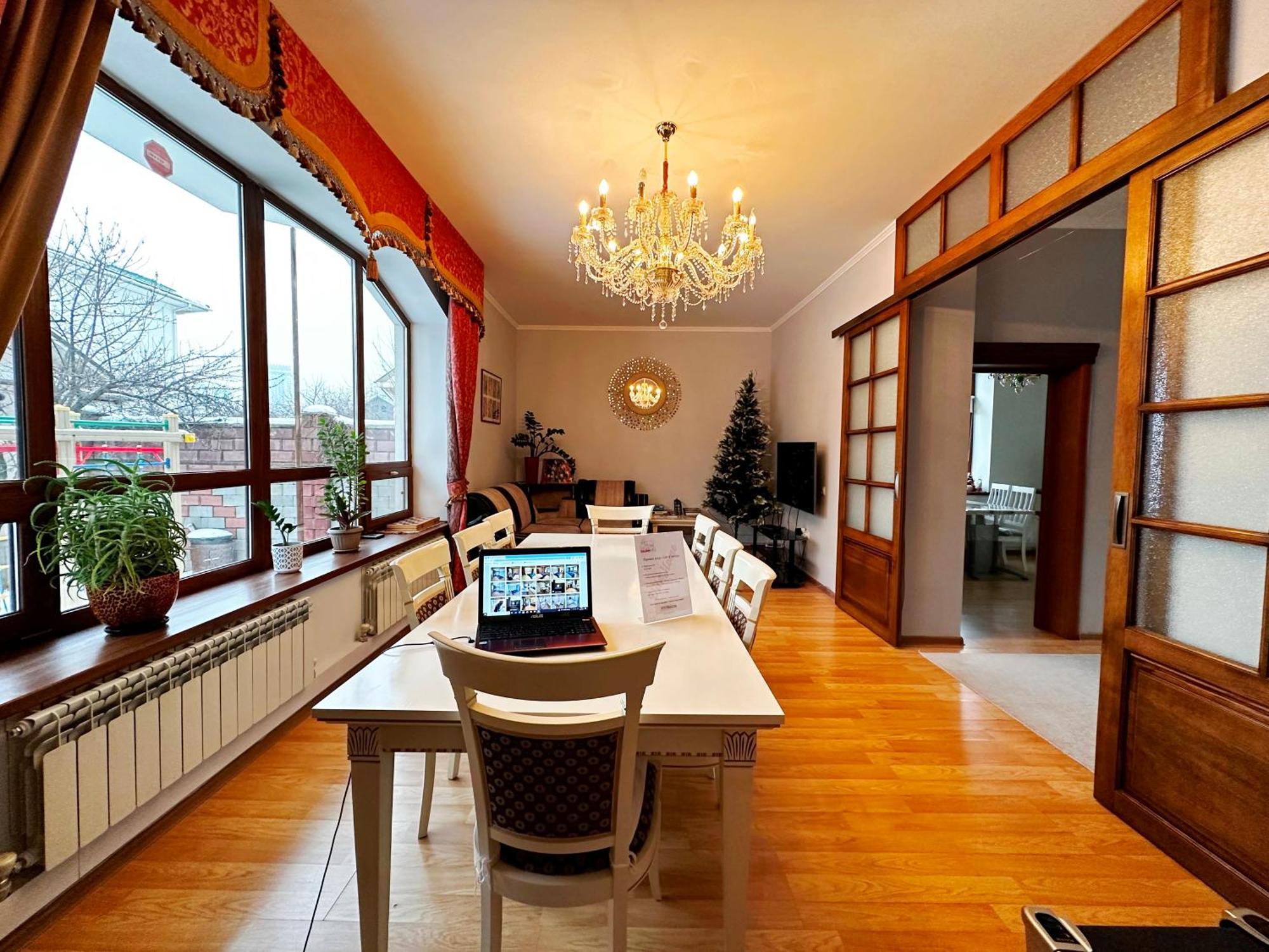 Vita Home Almaty Esterno foto